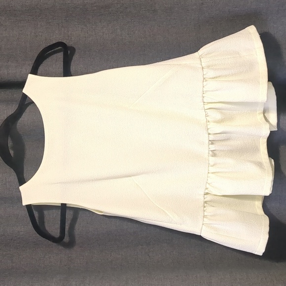 French Connection Yellow Tennis Crepe Swing Back Sleeveless Top - Picture 3 of 6